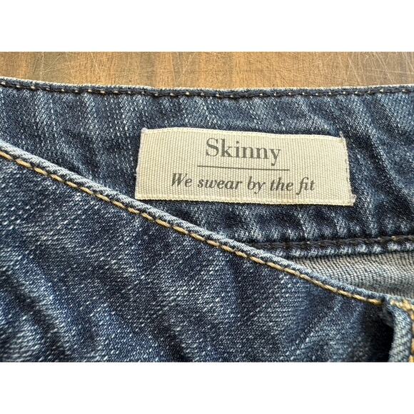 "TORRID" Womens Jeans, Size 18, Skinny, 38" L, 24" Inseam, 20.5" Waist - Picture 4 of 11